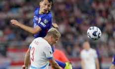 九游平台-克罗地亚险胜葡萄牙闯入欧足联四强