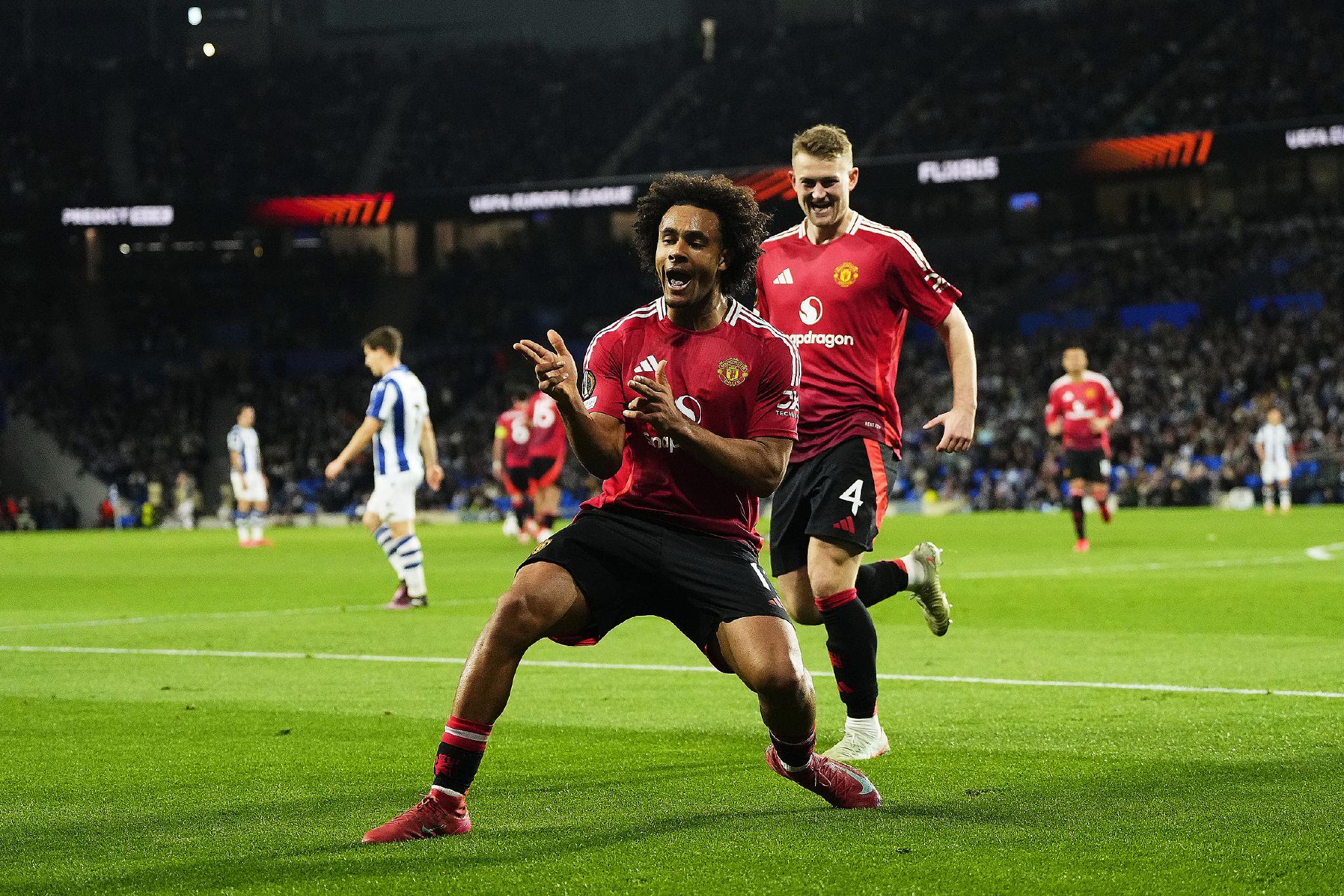 曼联实力超群，轻取对手晋级