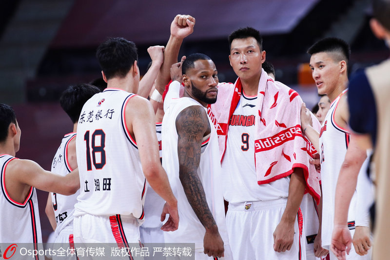 河北男篮双外援爆发,取得胜利 河北男篮双外援爆发,取得胜利